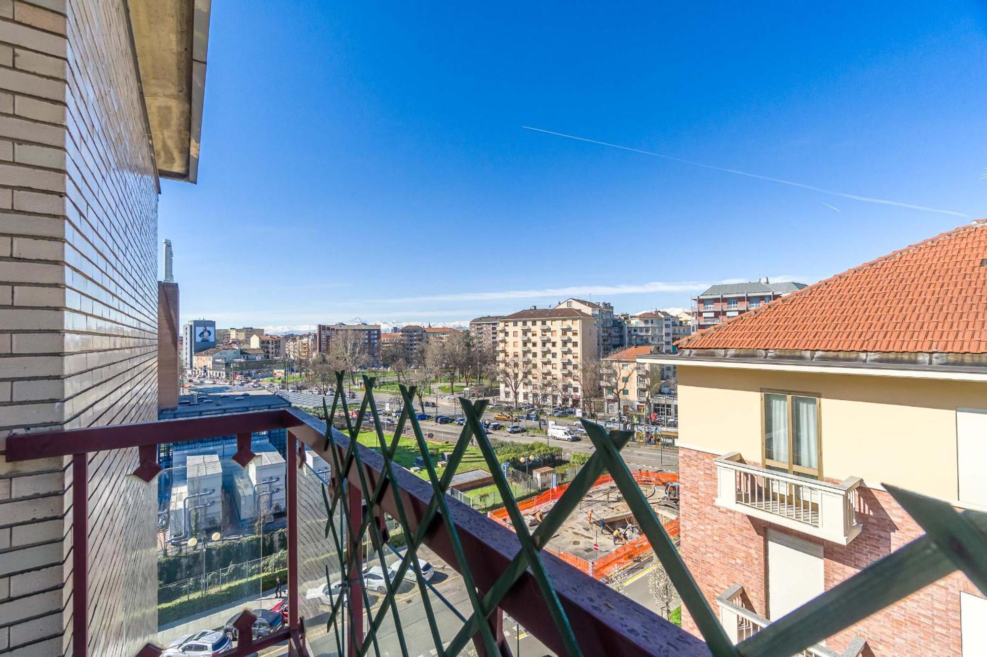 Palazzo Di Giustizia Bright Apartment Turín Exterior foto